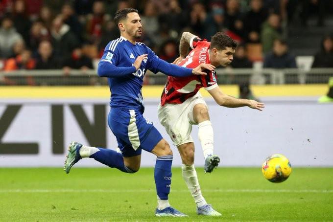 kaiyun-米体：欧足联今天召开会议，将讨论米兰和科莫在海外比赛问题