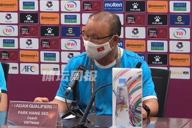 开云-朴恒绪：赛前压力大 从未说中国队只有30分钟体能